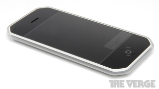 Illustration for article titled Earliest iPhone 4 and iPad Prototypes Look Pretty Ridiculous Today